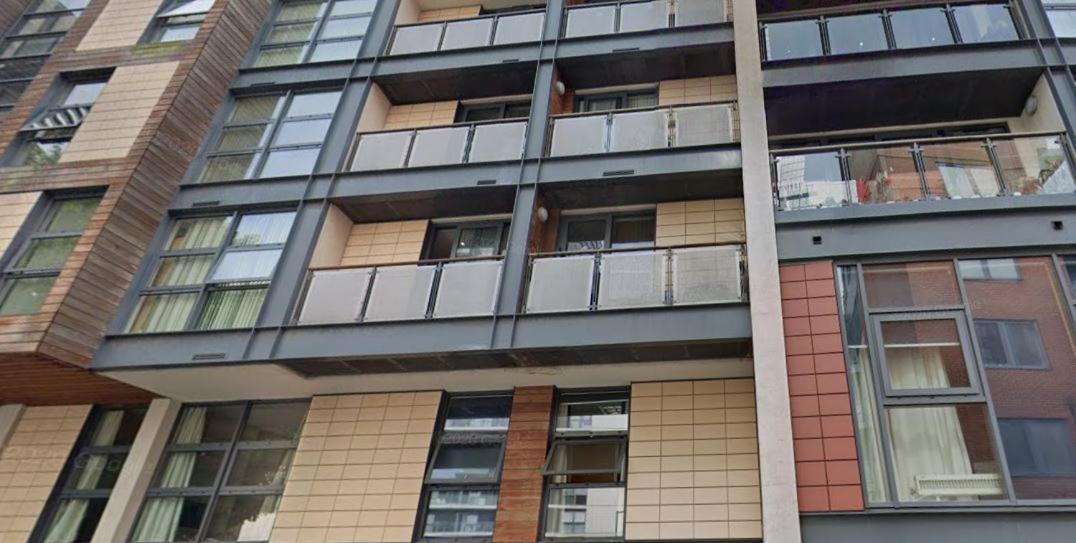 لندن Canary Wharf Retreat - Serviced Apartments المظهر الخارجي الصورة